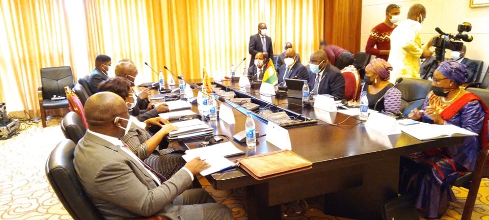 etrange rencontre guinée