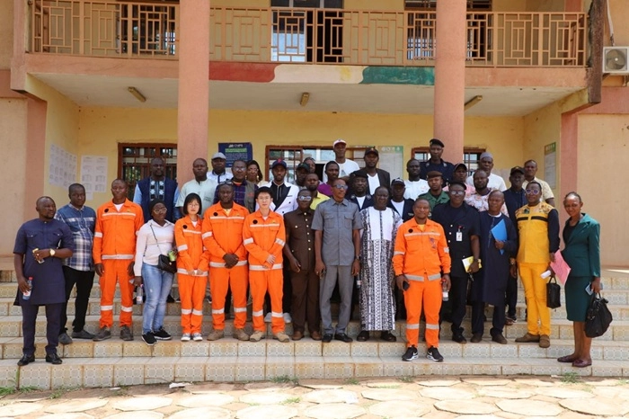 les communes reçoivent 472,5 millions GNF de Baowu Winning Consortium Simandou
